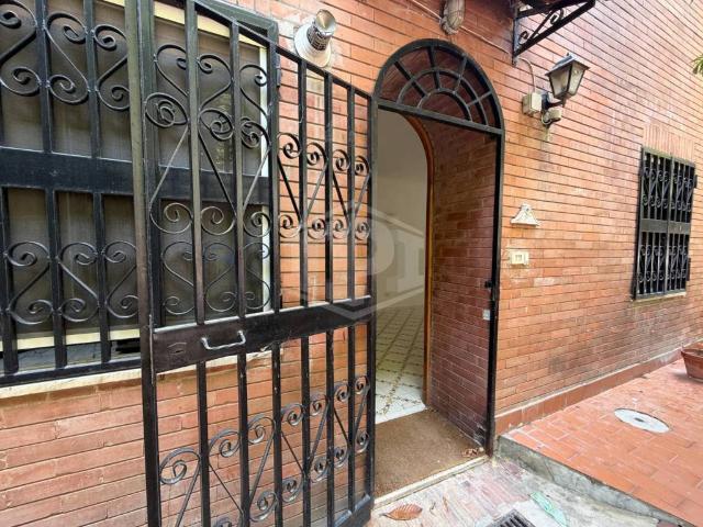 Appartamento in vendita a Napoli NA
