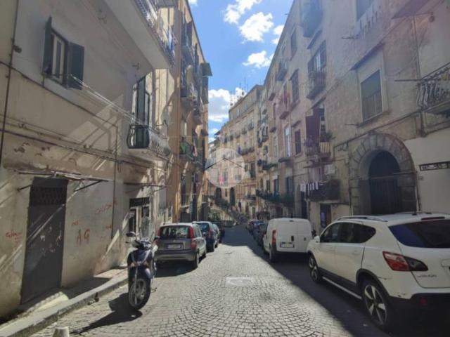 Appartamento in vendita a Napoli NA