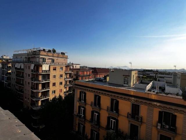 Appartamento in vendita a Napoli NA