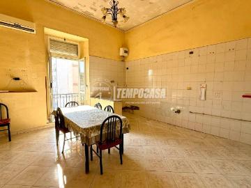 Appartamento in vendita a Napoli NA