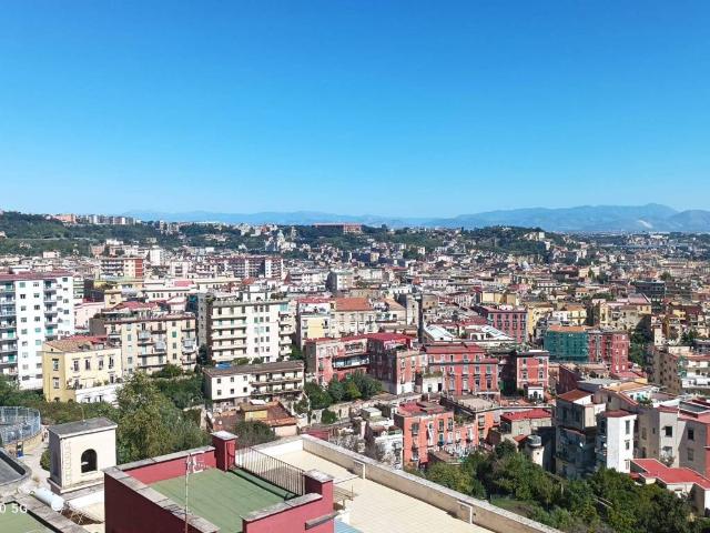 Appartamento in vendita a Napoli NA