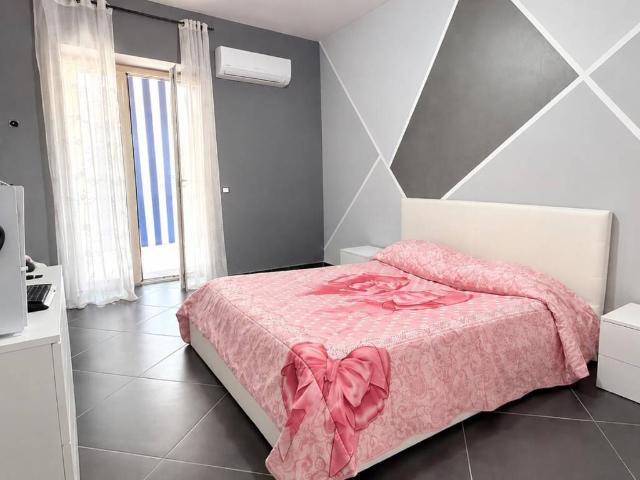 Appartamento in vendita a Napoli NA