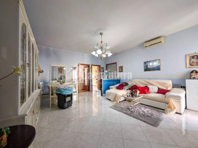 Appartamento in vendita a Napoli NA