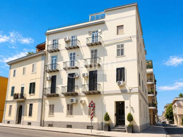 Appartamento in vendita a Napoli NA