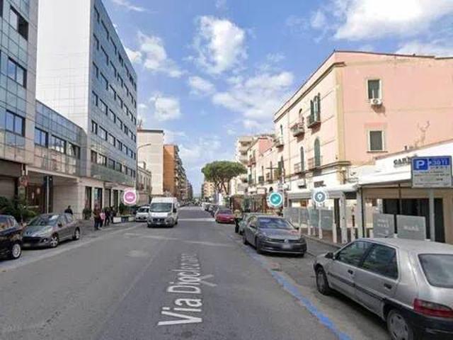 Appartamento in vendita a Napoli NA
