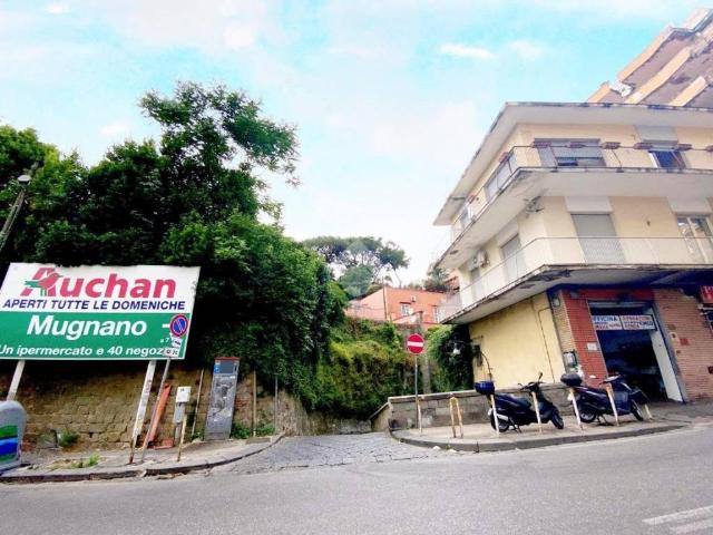 Appartamento in vendita a Napoli NA
