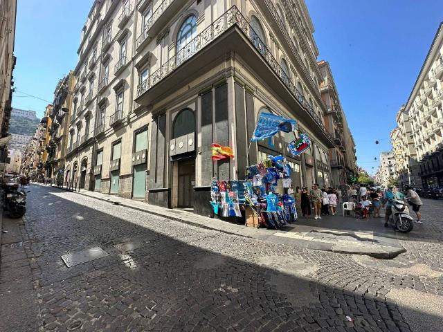 Appartamento in vendita a Napoli NA
