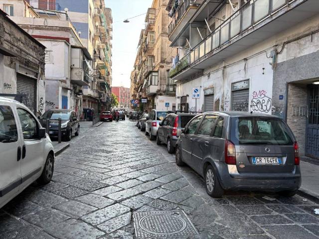 Appartamento in vendita a Napoli NA