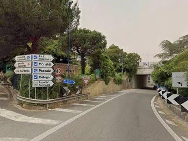 Appartamento in vendita a Napoli NA