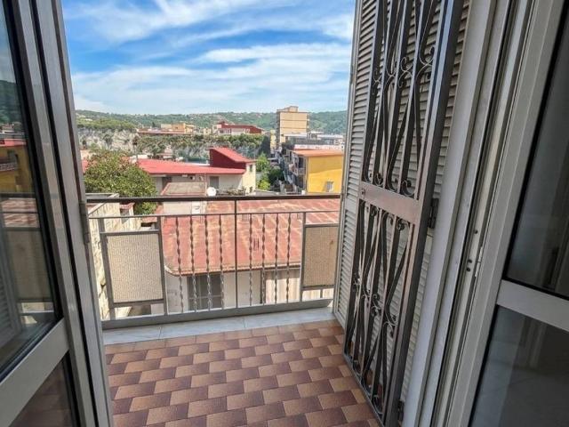 Appartamento in vendita a Napoli NA