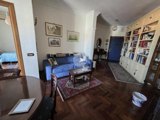 Appartamento in vendita a Napoli NA