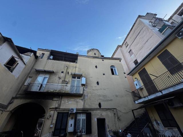 Appartamento in vendita a Napoli NA