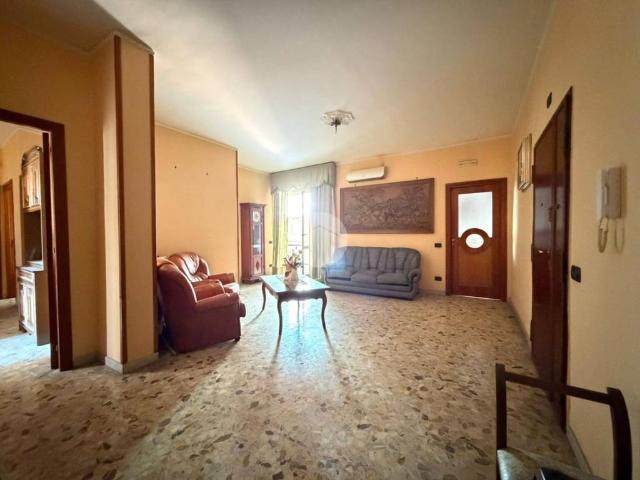 Appartamento in vendita a Napoli NA