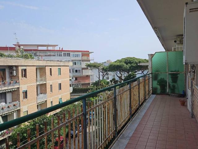 Appartamento in vendita a Napoli NA