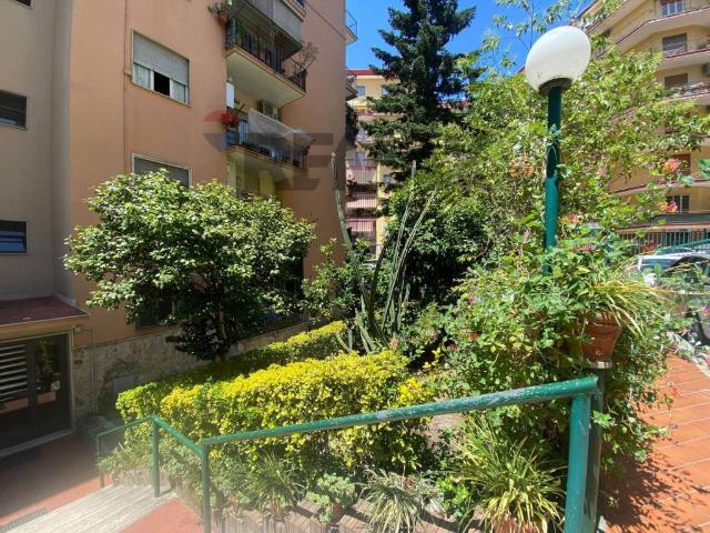 Appartamento in vendita a Napoli NA
