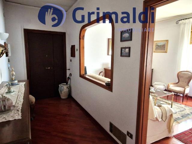 Appartamento in vendita a Napoli NA