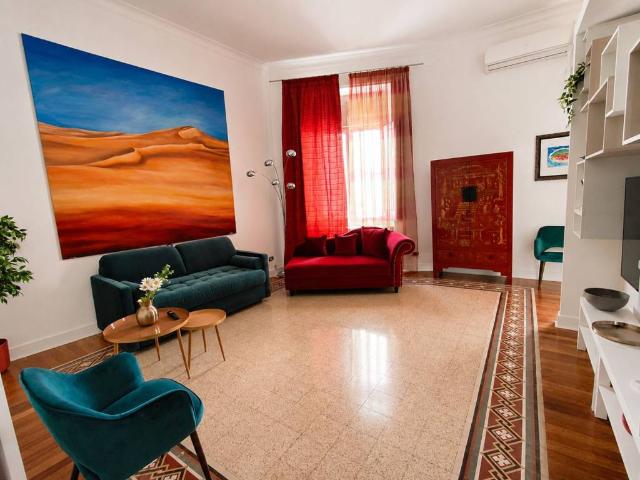 Appartamento in vendita a Napoli NA