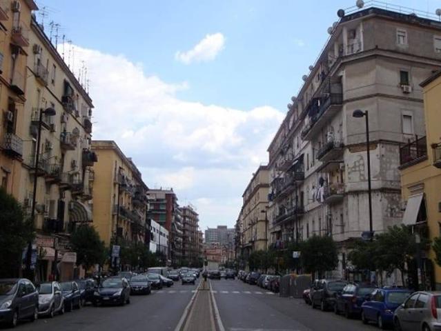 Appartamento in vendita a Napoli NA