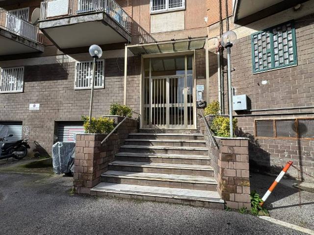 Appartamento in vendita a Napoli NA
