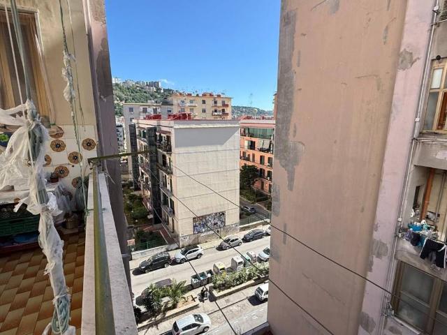 Appartamento in vendita a Napoli NA