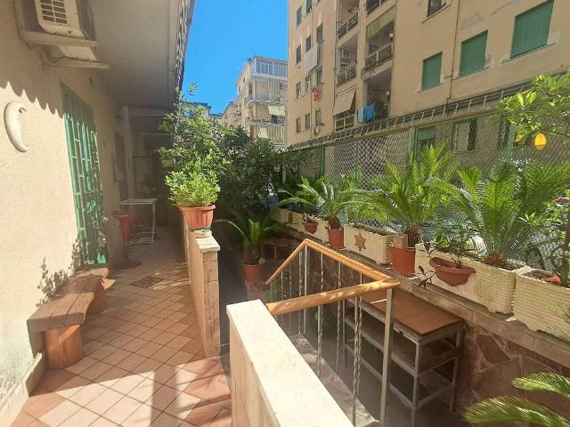 Appartamento in vendita a Napoli NA