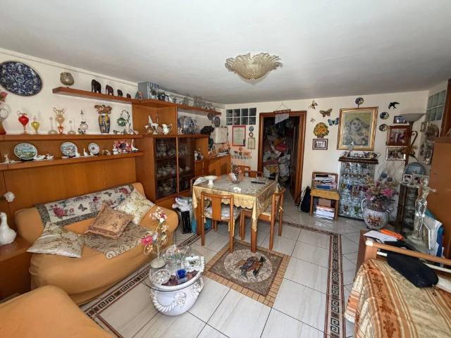 Appartamento in vendita a Napoli NA
