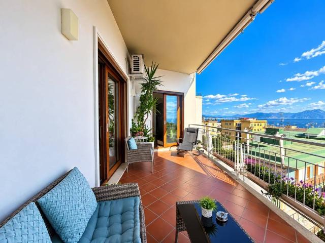 Appartamento in vendita a Napoli NA