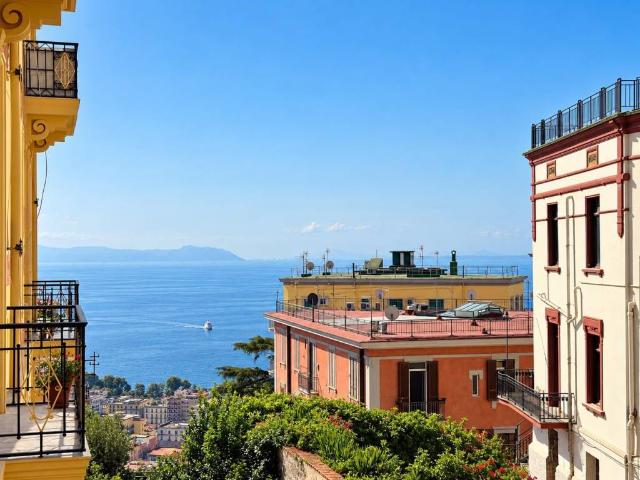 Appartamento in vendita a Napoli NA