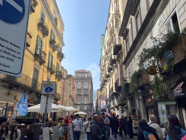 Appartamento in vendita a Napoli NA