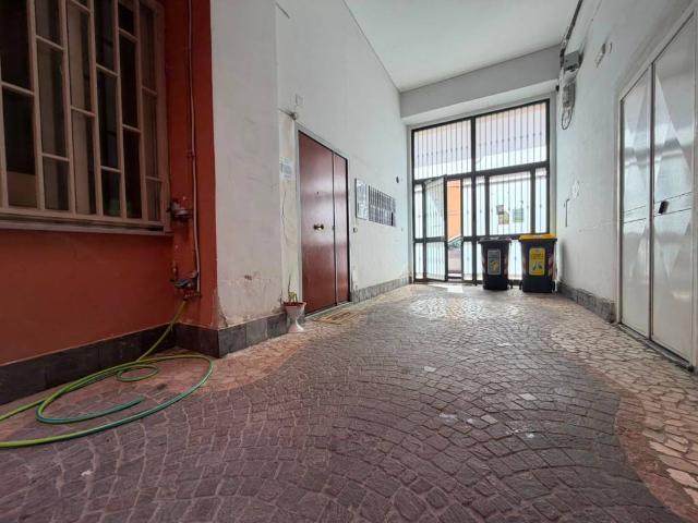 Appartamento in vendita a Napoli NA