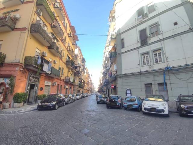 Appartamento in vendita a Napoli NA