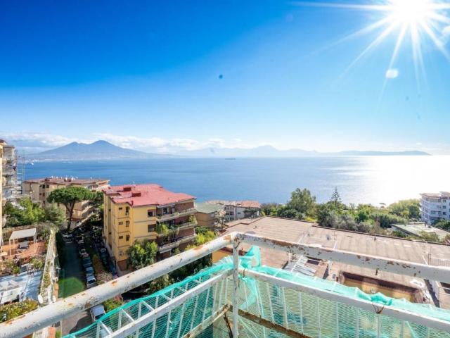 Appartamento in vendita a Napoli NA