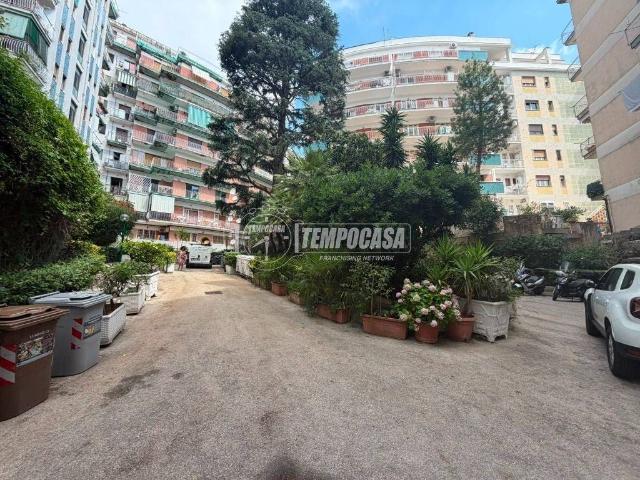 Appartamento in vendita a Napoli NA