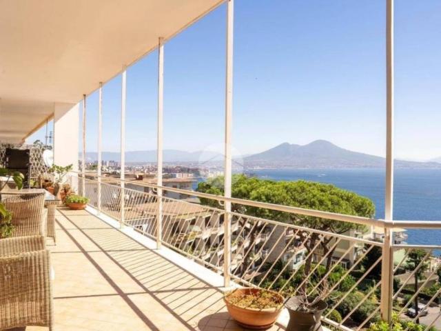 Appartamento in vendita a Napoli NA