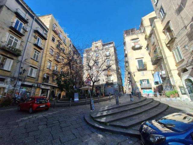 Appartamento in vendita a Napoli NA