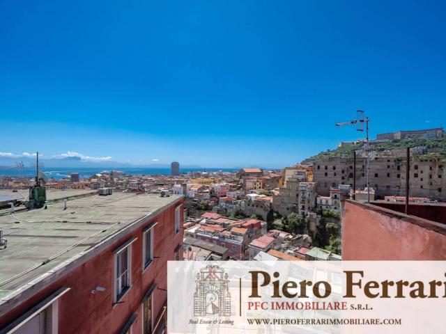 Appartamento in vendita a Napoli NA