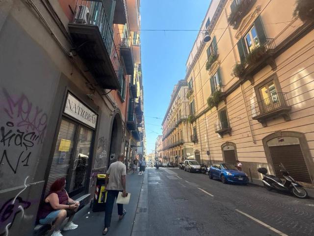 Appartamento in vendita a Napoli NA