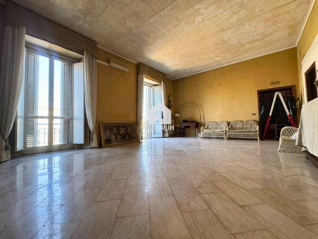 Appartamento in vendita a Napoli NA