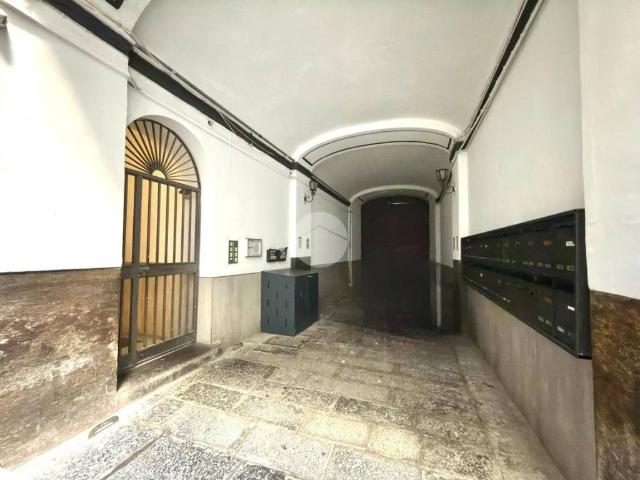 Appartamento in vendita a Napoli NA