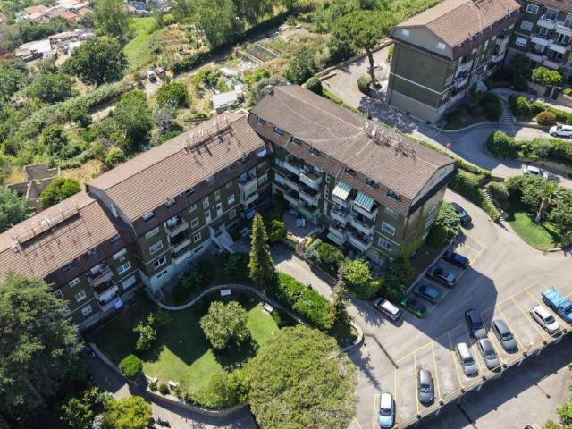 Appartamento in vendita a Napoli NA