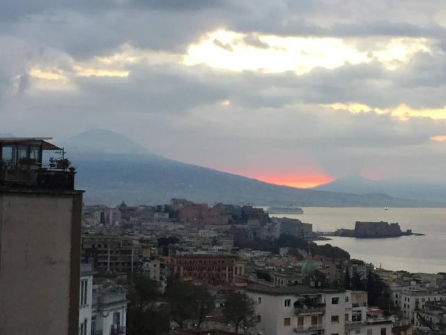 Appartamento in vendita a Napoli NA