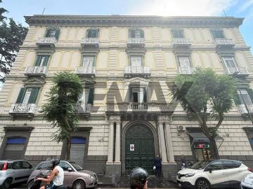 Appartamento in vendita a Napoli NA