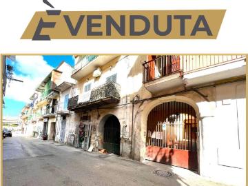 Appartamento in vendita a Napoli NA