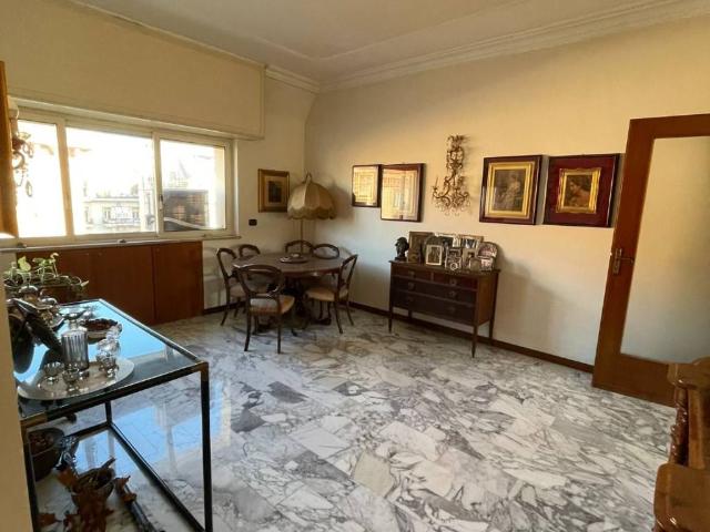 Appartamento in vendita a Napoli NA