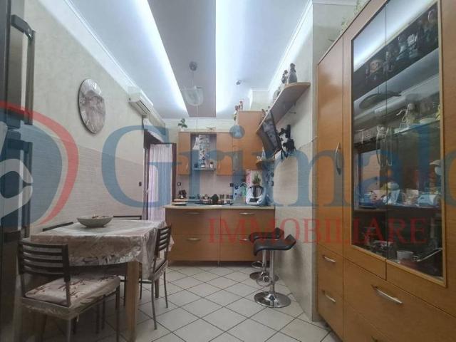 Appartamento in vendita a Napoli NA