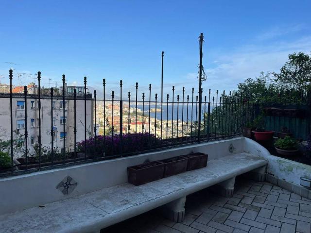 Appartamento in vendita a Napoli NA