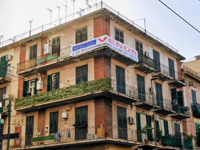 Appartamento in vendita a Napoli NA