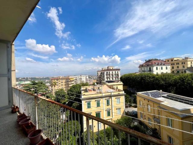 Appartamento in vendita a Napoli NA
