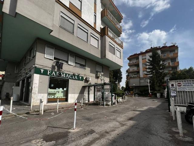 Appartamento in vendita a Napoli NA