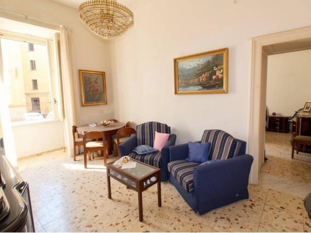 Appartamento in vendita a Napoli NA